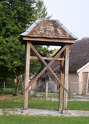Assencieres Bronze Bell