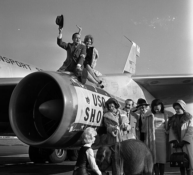 Bob Hope, Jill St. John, and others