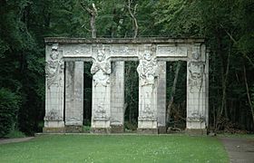 ChenonceauCaryatids