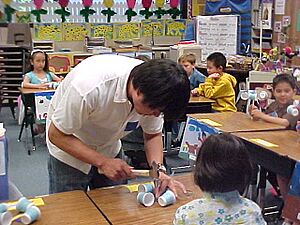 Fresno Metropolitan Museum's Science Outreach program in a classroom
