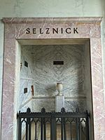 Grave of David O. Selznick