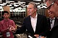 Howard Schultz (46020698805)