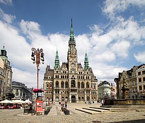 Liberec náměstí a radnice 3