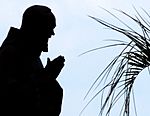 Padre Pio-Taormina-Sicilia-Italy - Creative Commons by gnuckx (3666786019)
