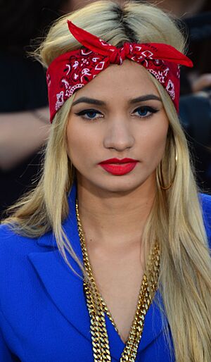 Pia Mia March 18, 2014 (cropped)