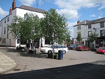 The Square, Bromyard - geograph.org.uk - 807116