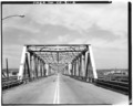 VIEW OF SOUTHEAST APPROACH TO VIADUCT ON TWENTIETH STREET - Twentieth Street Viaduct, Spans Platte River Valley between Thirty-third Avenue and Blake Street, Denver, Denver HAER COLO,16-DENV,59-4