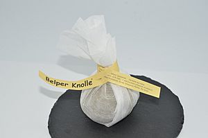 Belper Knolle Gold with packaging, WikiCheese Lausanne