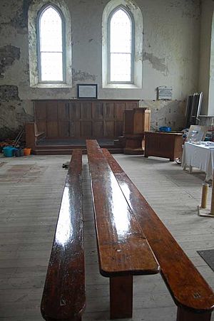Central-communion-table