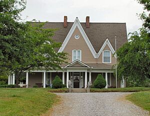 Cynthia-Lea-House-tn1
