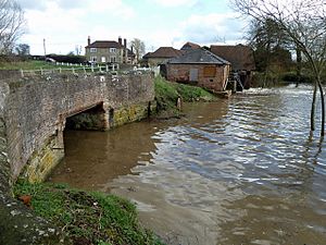 Geograph 2269768 River Rother at Coultershaw