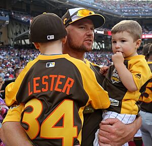 Jon Lester and his boys watch the 2016 T-Mobile -HRDerby (27957925714)