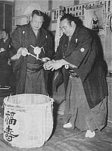 Kagamisato and Tokitsukaze 19530126