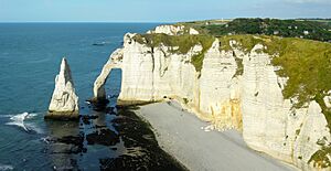 L'Aiguille et la Porte d'Aval-Etretat-Normandie