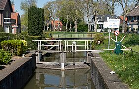 Montfoort, de Montfoortse Vaart vanaf de IJsselkade IMG 9256 2019-04-20 12.26