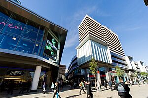 Pinnacle, Leeds 14