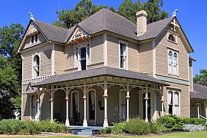 Robert A Horlock House Navasota Texas 2022