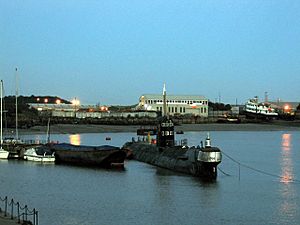 Russian Submarine, Strood - geograph.org.uk - 195243.jpg