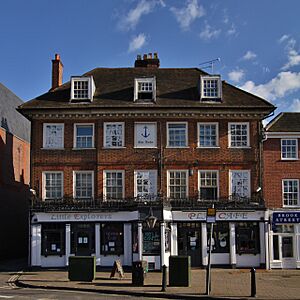 Staines MarketSq BlueAnchor