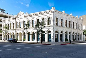 The Heidenheimer Bros. Marine Building