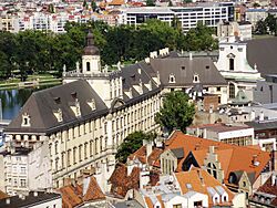 Uniwersytet Wrocławski od strony starego miasta