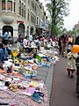 Vrijmarkt Den Haag Koninginnedag 30 april 2005 versie 2