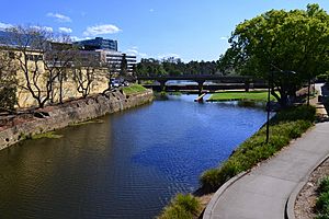 (1)Parramatta River