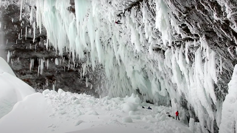Angelika Rainer Helmcken Falls 3