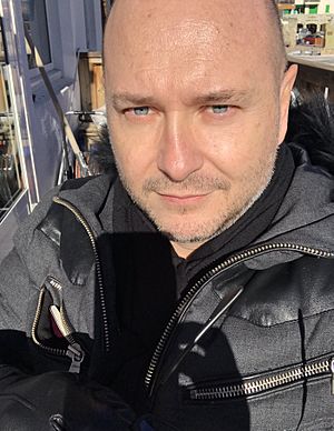 C2IUnsBXgAEFgkZ large