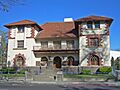 Club (2370462432)