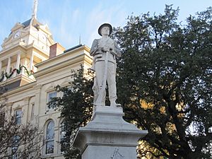 Confederate statue in Belton, TX IMG 2405