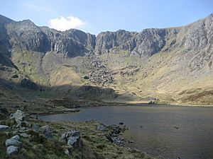 Devil's Kitchen from Llyn Idwal - geograph.org.uk - 691764