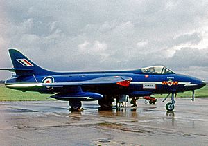 Hawker Hunter F.6 XG189 92 Sqn SCUL 19.05.62 edited-3