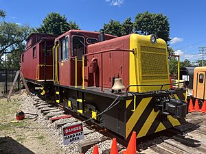 LIRR GE 25 Ton Diesel Electric "Dinky" -398