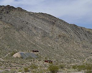 Leadfield, California