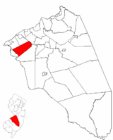Moorestown Township highlighted in Burlington County. Inset map: Burlington County highlighted in the State of New Jersey.