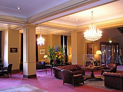 Melbourne Windsor Hotel Lobby