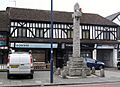 Memorial, High Street, Edgware (geograph 4169633)