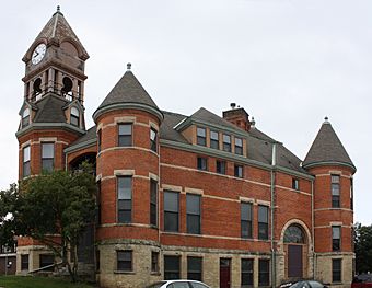 Merrill Wisconsin City Hall Historic.jpg