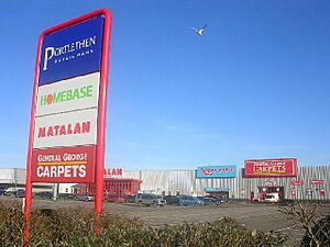 Portlethen Retail Park - geograph.org.uk - 115735