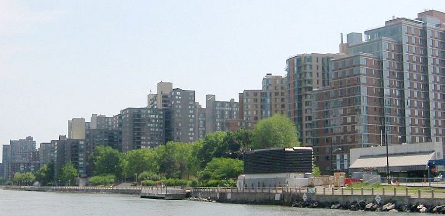 Roosevelt Island buildings
