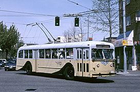 Seattle 1944 Pullman trolleybus 1005 in 2000