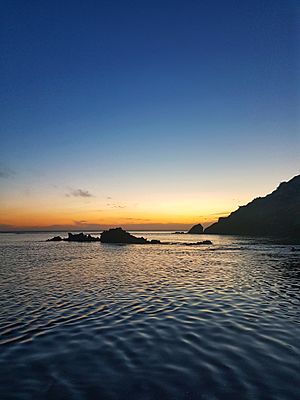 Smooth waves and soothing sunsets at, Sorrento, Mornington Peninsula National Park