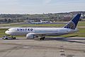 United Airlines Boeing 767-200; N68159@ZRH;24.12.2012 681bf (8376912797)