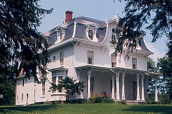 William McGilvery House, Searsport, Maine.jpg