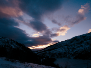Winter sun sets over Rose Valley