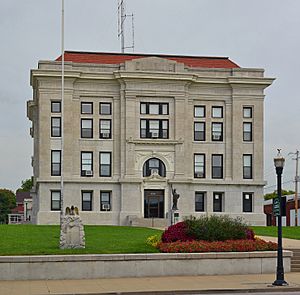 Cooper County Courthouse in Boonville
