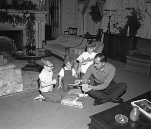 Evans and Children, Christmas