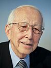 Fumihiko Maki 2010 alt (3x4 cropped).jpg