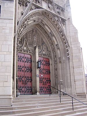 HeinzChapelDoors
